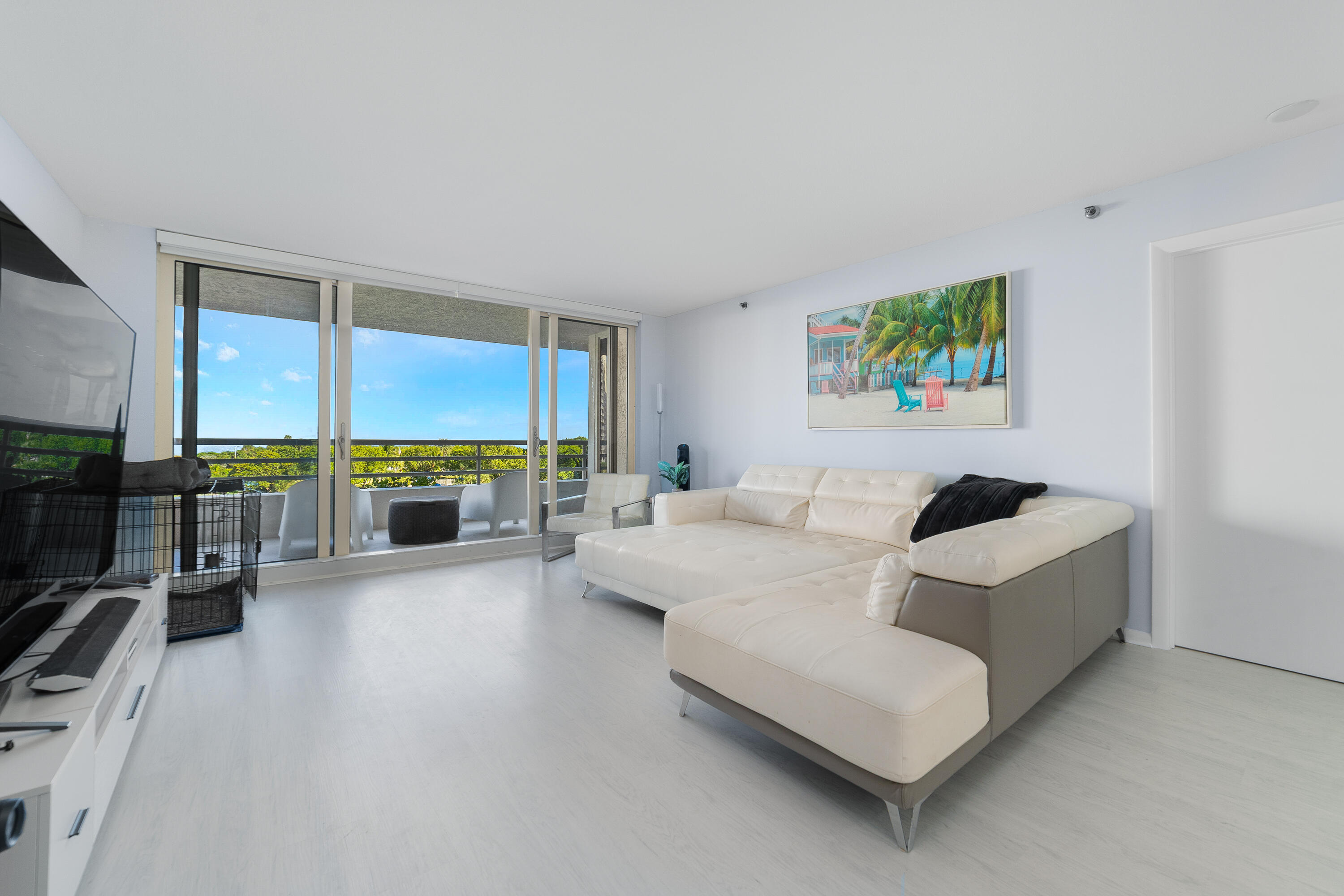 4101 North Ocean Boulevard, Unit 505 Boca Raton, FL 33431 - Photo 6 of 34 Living room
