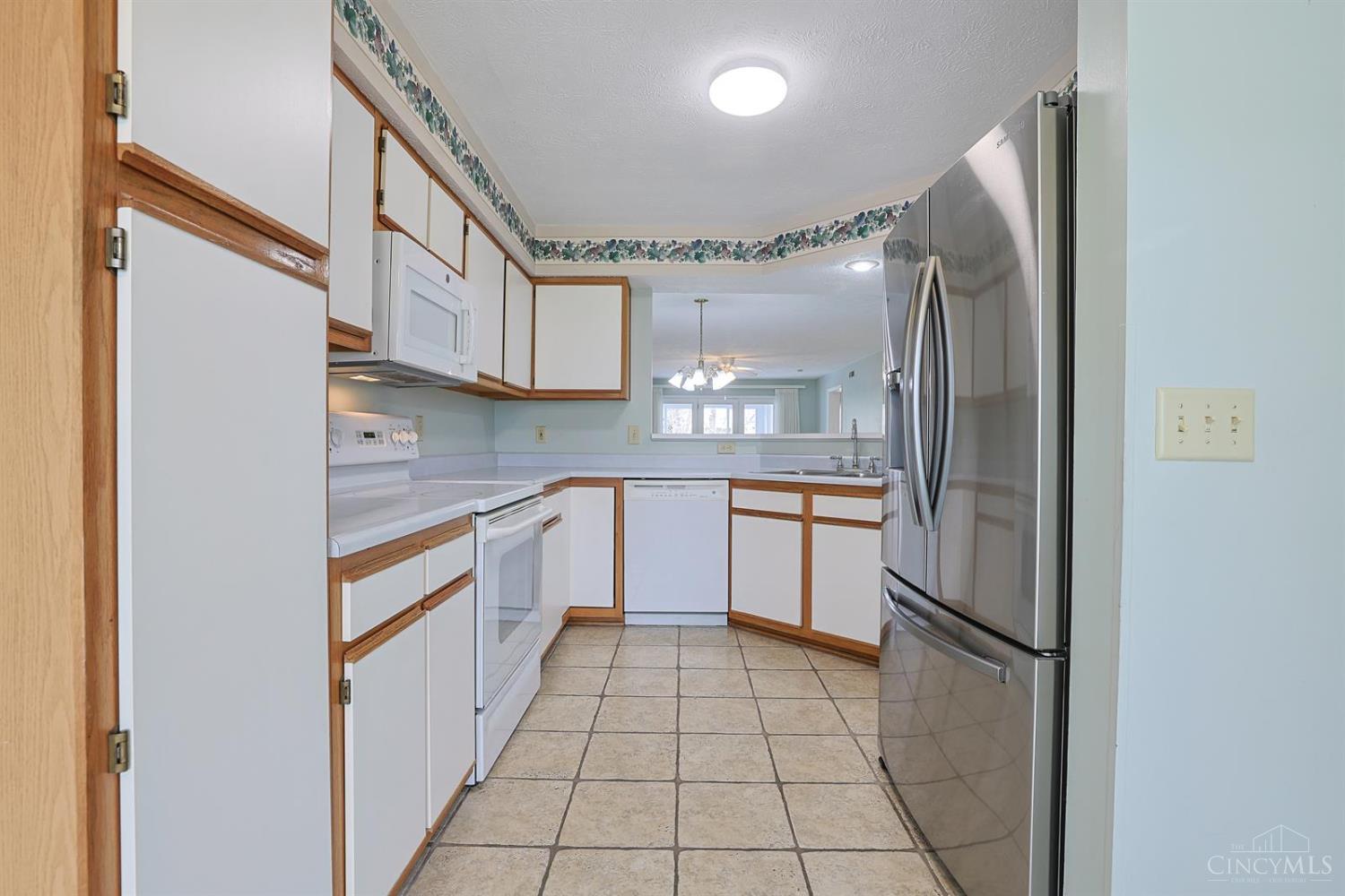 7630 Cheviot Road, Unit 105 Cincinnati, OH 45247 - Photo 12 of 33 Gallery Image 12