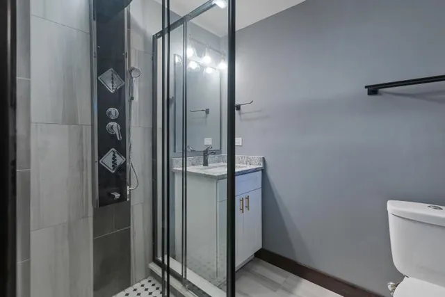 $345,000 | 444 East 48th Street, Unit B3, Chicago, IL 60615