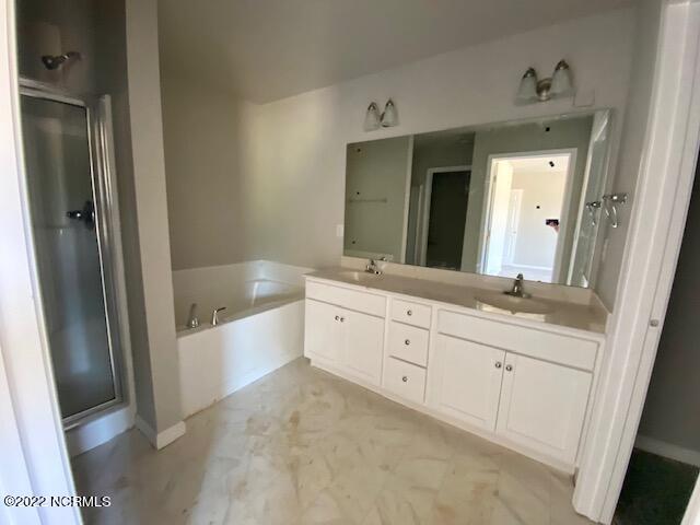 942 Hooks Road Fremont, NC 27830 - Photo 9 of 11 Master Bathroom