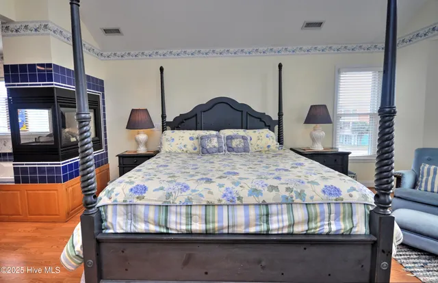 $985,000 | 161 Brunswick Avenue East, Holden Beach, NC 28462