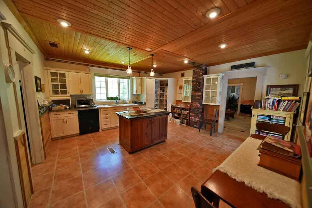298 Framngham Road Littleton, ME 04730 - Photo 5 of 95 eat-in-country-kitchen