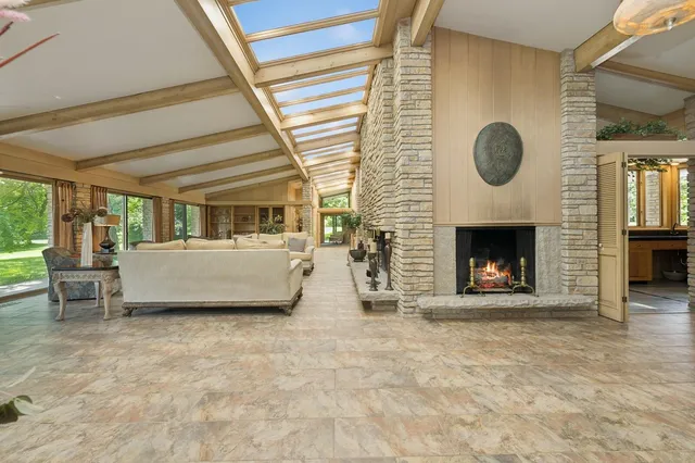 $3,250,000 | W1800 County Road B, Bloomfield, WI 53128