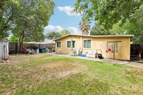 $399,900 | 871 Greenwood Avenue, West Sacramento, CA 95605
