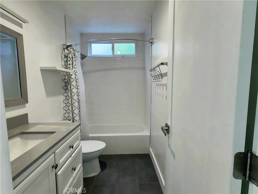 7049 Semrad Road West Hills, CA 91307 - Photo 30 of 44