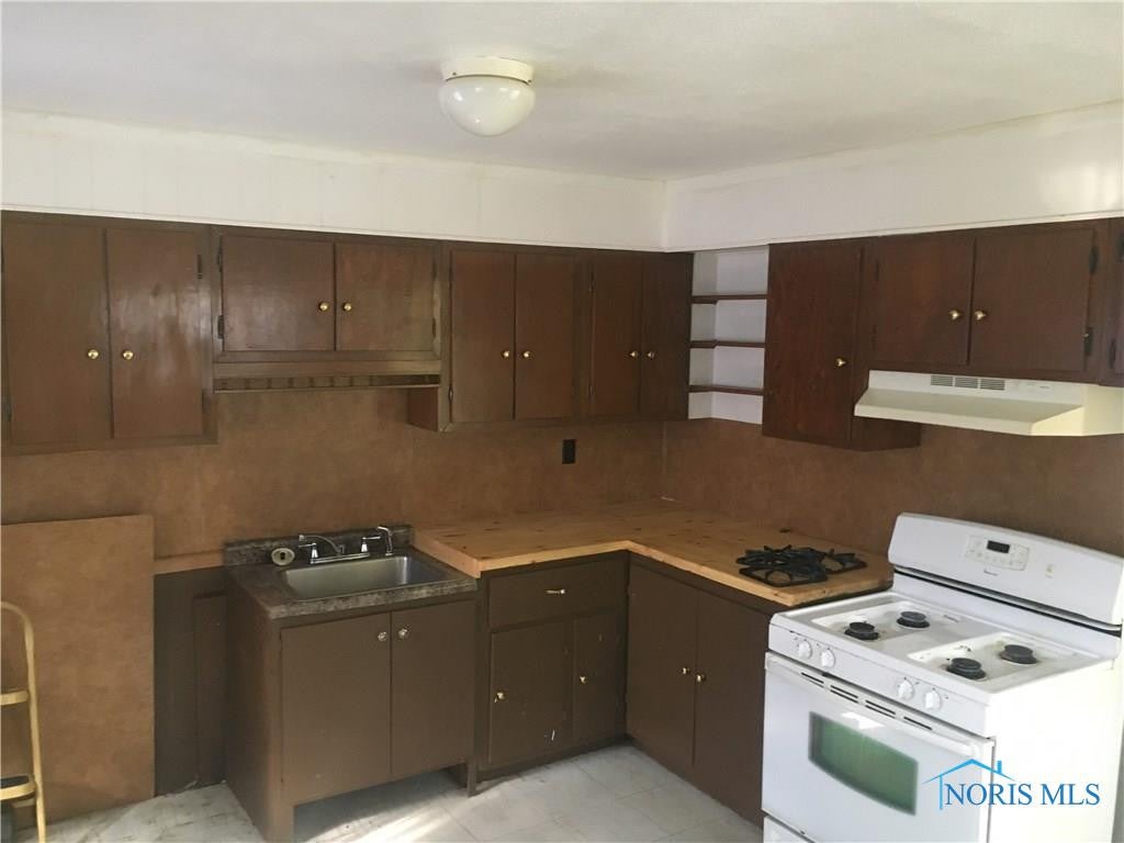 42 Independence Road Toledo, OH 43607 - Photo 9 of 14 Gallery Image 9