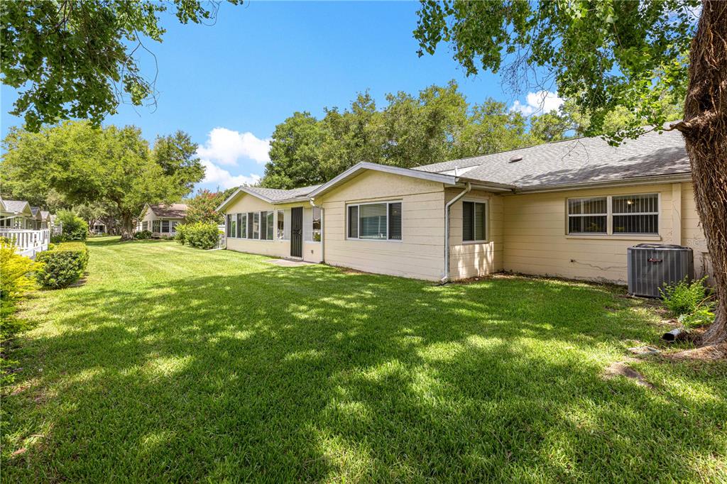 8874 Southwest 95 Street, Unit E Ocala, FL 34481 - Photo 40 of 43