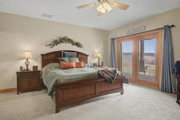$1,175,000 | 2287 West Hanover Road, Hanover, IL 61041
