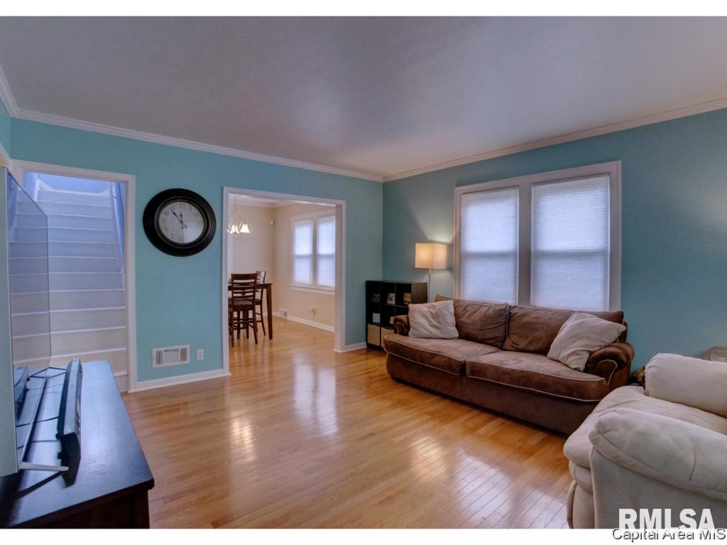 1908 Dial Court Springfield, IL 62704 - Photo 3 of 20 Gallery Image 3