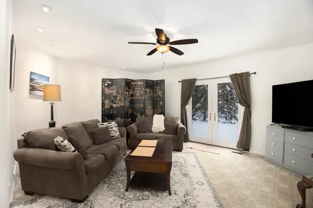 $735,000 | 6570 145th Avenue, Holland, MI 49423