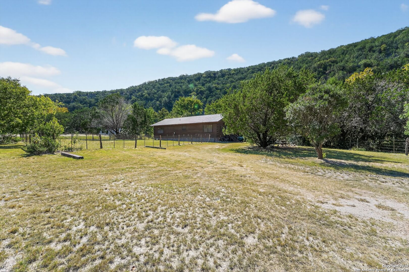 648 Bluff Creek Road Leakey, TX 78873 - Photo 4 of 35