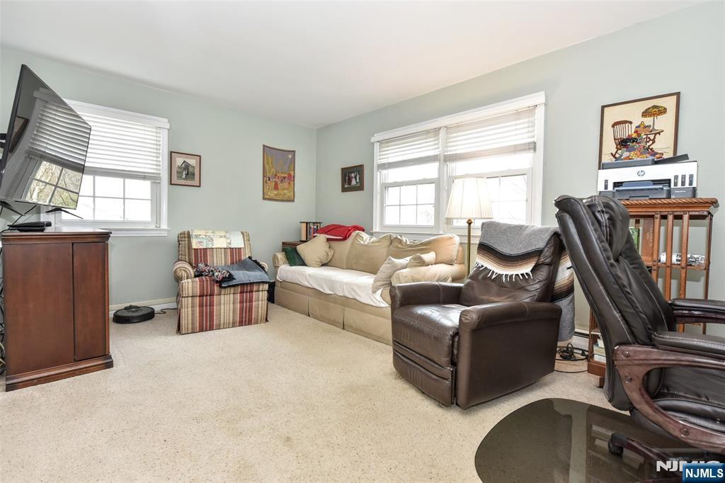 60 Highland Road Bloomingdale, NJ 07403 - Photo 16 of 30