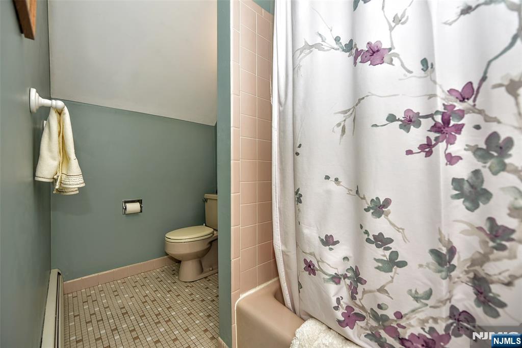 60 Highland Road Bloomingdale, NJ 07403 - Photo 22 of 30