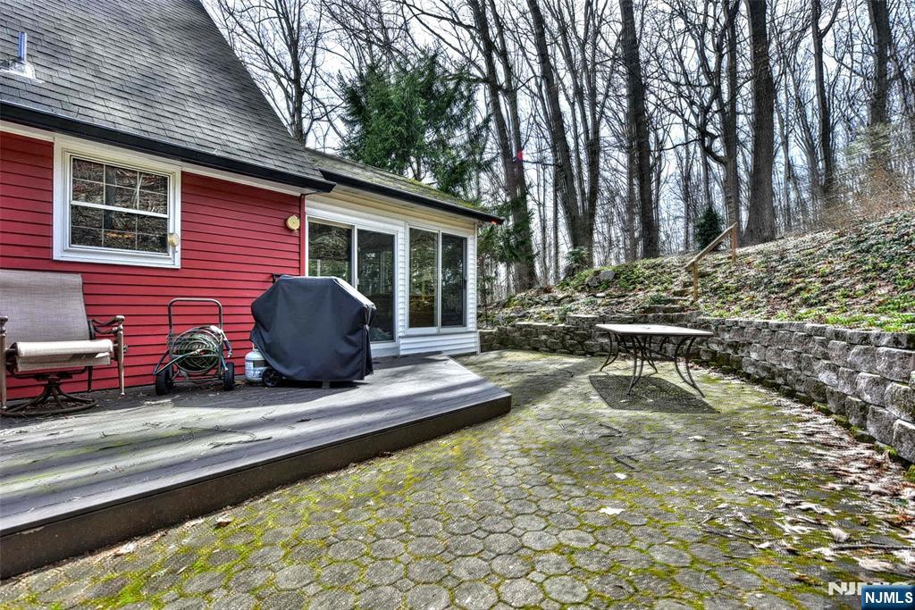 60 Highland Road Bloomingdale, NJ 07403 - Photo 25 of 30