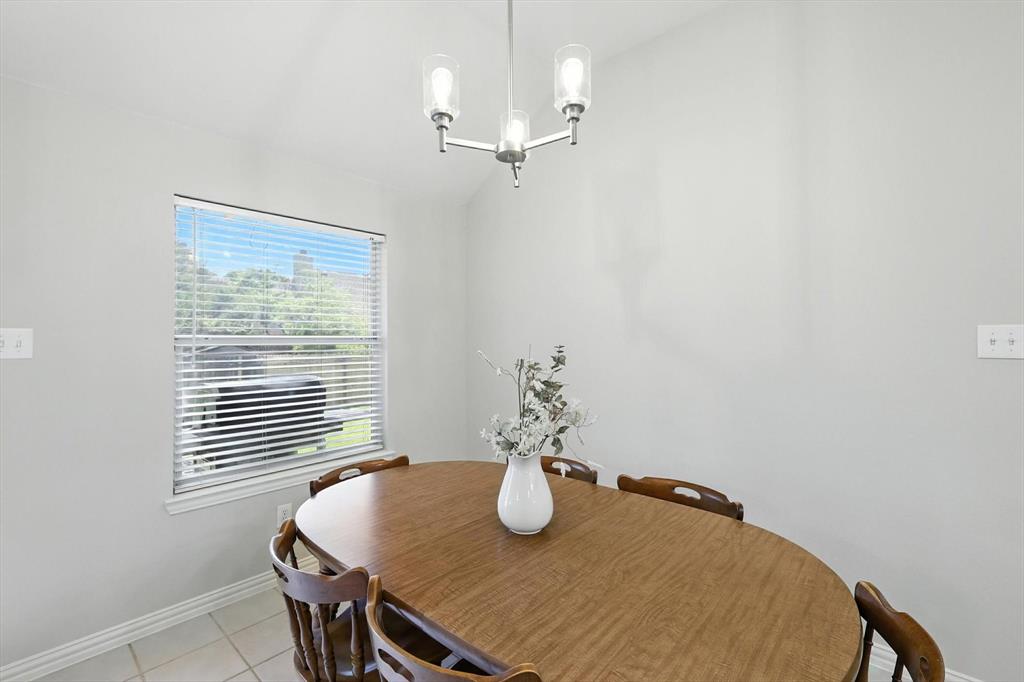 12032 Vienna Apple Road Fort Worth, TX 76244 - Photo 9 of 24