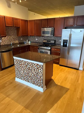 $3,000 | 1305 South Michigan Avenue, Unit 1612, Chicago, IL 60605
