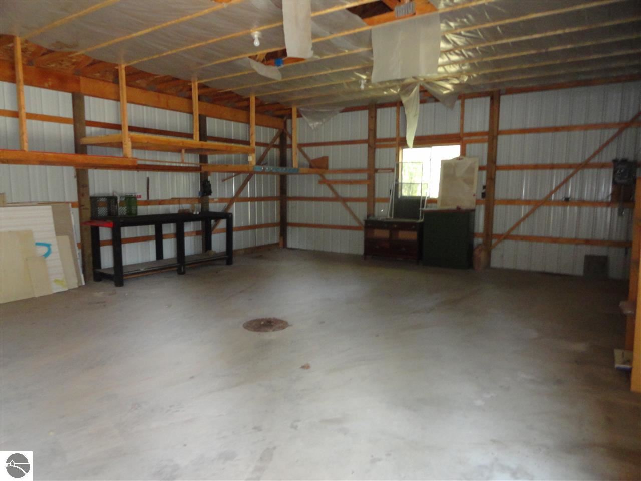2305 East Gladwin Road Harrison, MI 48625 - Photo 28 of 40 1775499-27.JPG