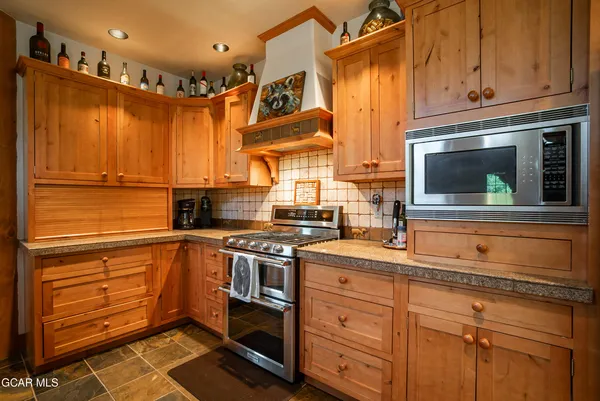 $1,850,000 | 884 Gcr 6234, Granby, CO 80446