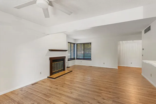 $219,900 | 515 Clearwater Drive, Unit 515, Champaign, IL 61822