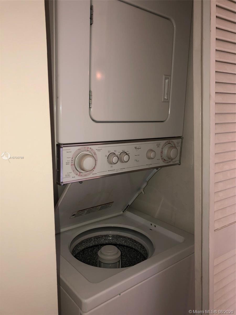 9727 Southwest 138th Avenue, Unit IC2L Miami, FL 33186 - Photo 40 of 44 Laundry Washer & Dryer