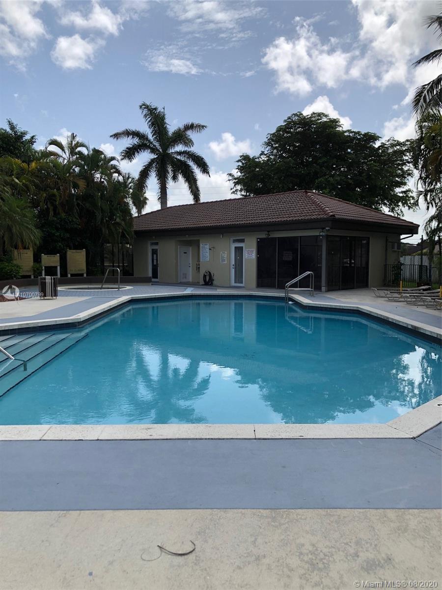 9727 Southwest 138th Avenue, Unit IC2L Miami, FL 33186 - Photo 43 of 44 Community Swimming Pool