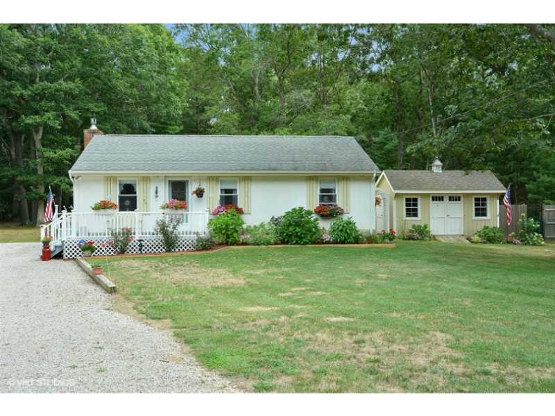 80 Mautucket Road South Kingstown, RI 02879 - Photo 1 of 15 Exterior Front. Great curb appeal. Set back from the road.