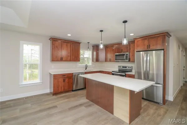 $269,900 | 1011 Napoleon Drive, Bonne Terre, MO 63628