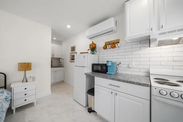 $849,000 | 1881 San Mateo Drive, Dunedin, FL 34698