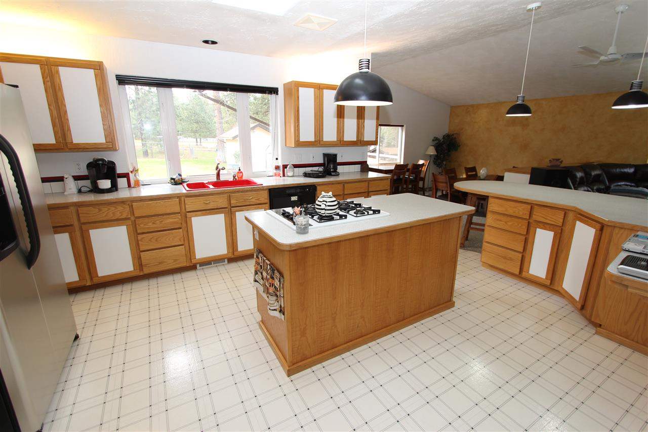 4424 South Van Marter Road Spokane, WA 99206 - Photo 6 of 20 Gallery Image 6