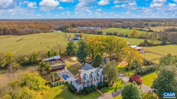 $1,375,000 | 23494 Village Road, Unionville, VA 22567