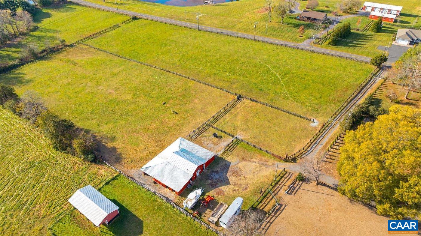 23494 Village Road Unionville, VA 22567 - Photo 10 of 72