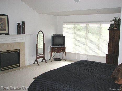 1080 Autumnview Drive Rochester, MI 48307 - Photo 15 of 20 15 Master Bedroom