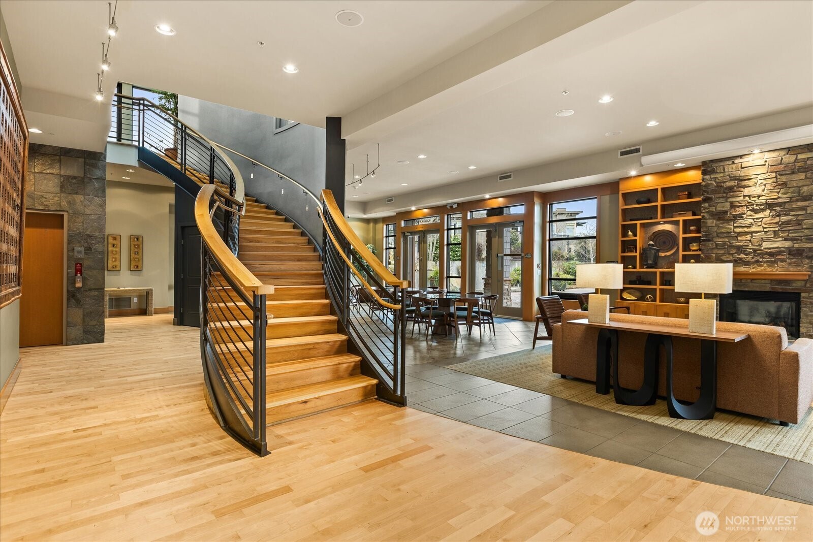 51 Pine Street, Unit 201 Edmonds, WA 98020 - Photo 23 of 36