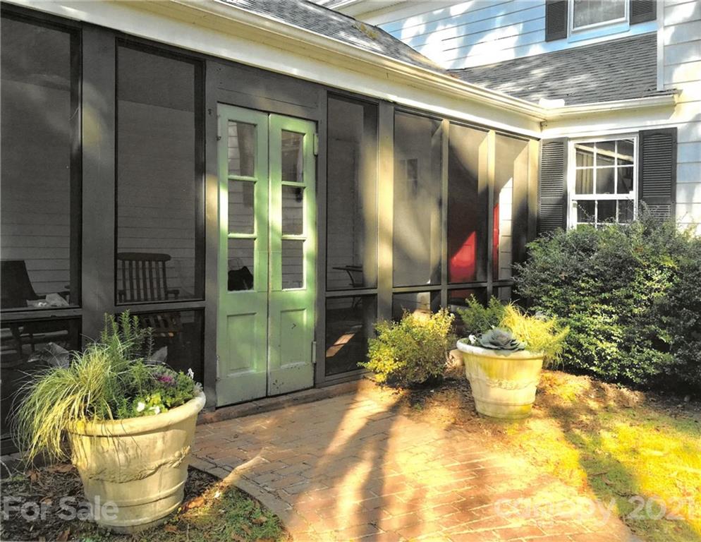 310 Vanderbilt Road Asheville, NC 28803 - Photo 3 of 46 Gallery Image 3