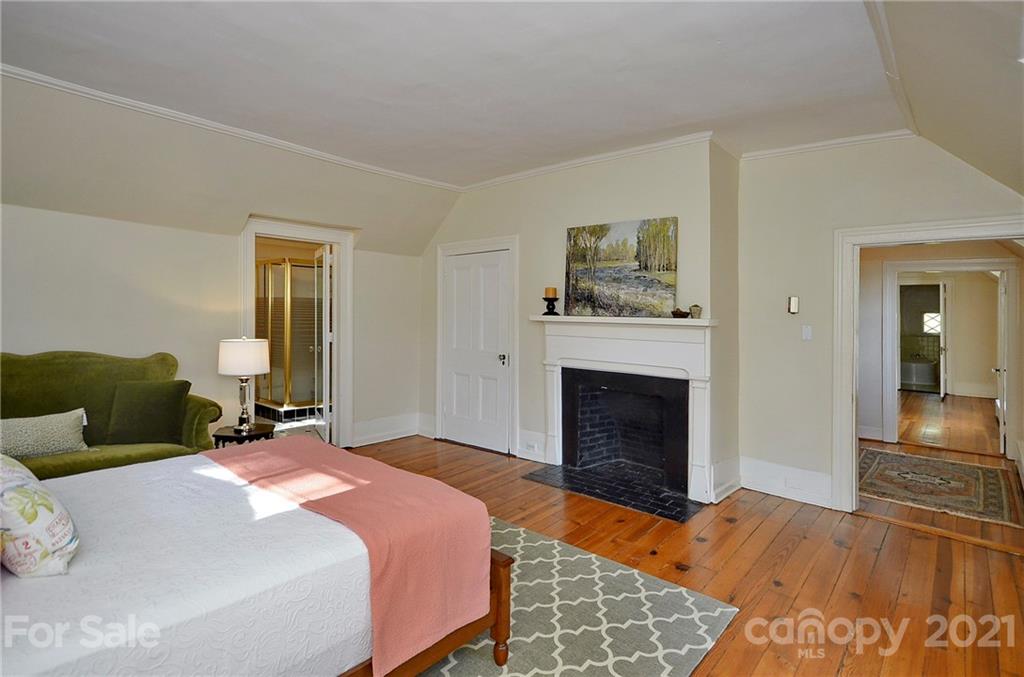 310 Vanderbilt Road Asheville, NC 28803 - Photo 24 of 46 Gallery Image 24