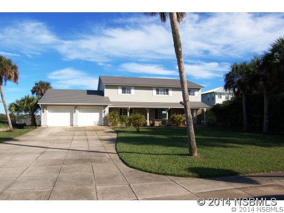 1719 South Riverside Drive Edgewater, FL 32132 - Photo 2 of 24 a view of house and outdoor space