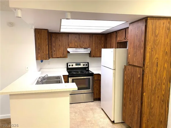 $1,100 | 1455 East Katie Avenue, Unit K21, Las Vegas, NV 89119