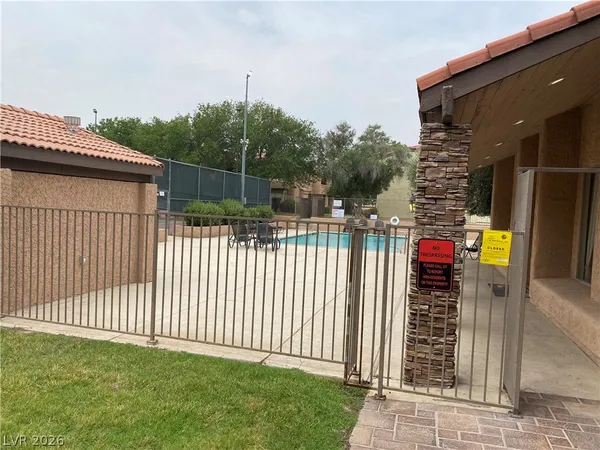 $1,100 | 1455 East Katie Avenue, Unit K21, Las Vegas, NV 89119