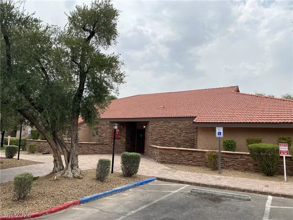 $1,100 | 1455 East Katie Avenue, Unit K21, Las Vegas, NV 89119