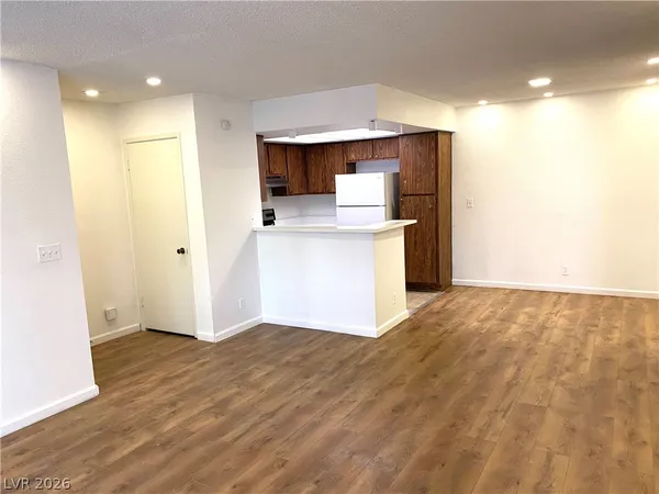 $1,100 | 1455 East Katie Avenue, Unit K21, Las Vegas, NV 89119