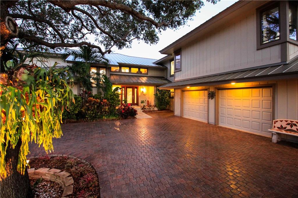 4 Perriwinkle Circle Stuart, FL 34996 - Photo 7 of 73 Gallery Image 7