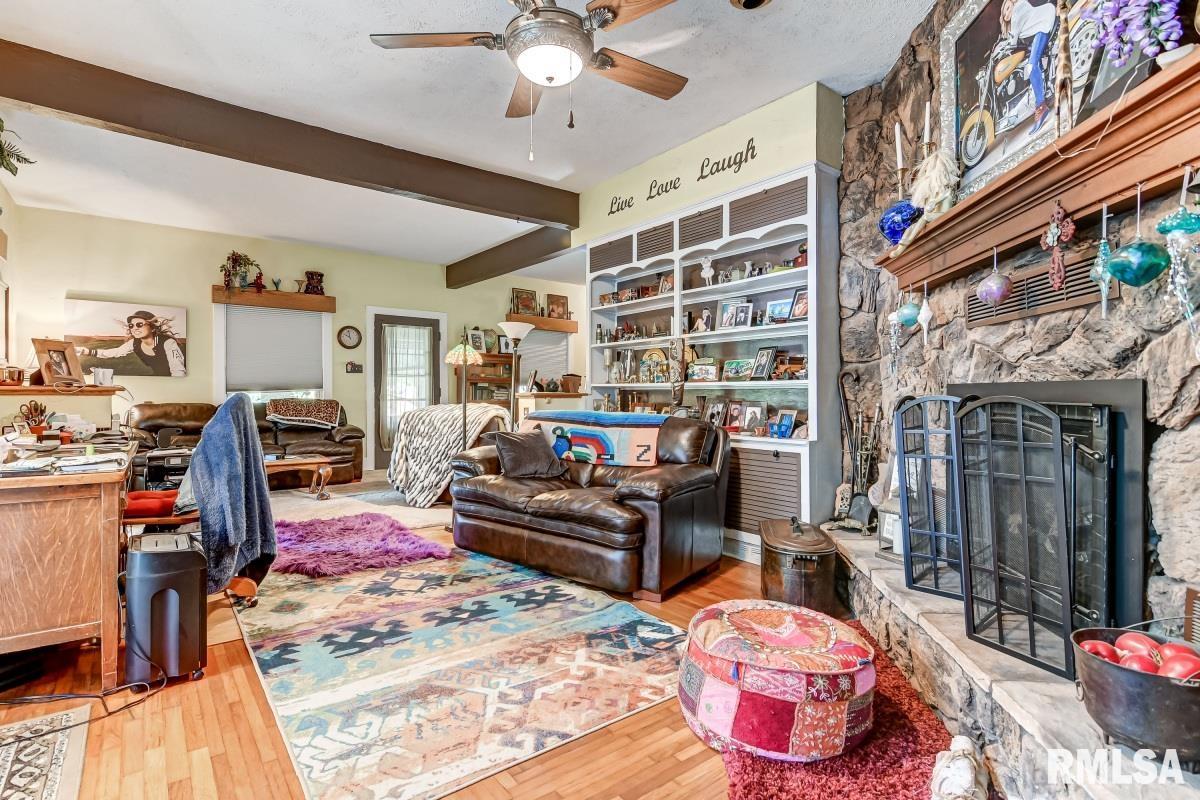 9779 Ackerman Road Waverly, IL 62692 - Photo 12 of 53