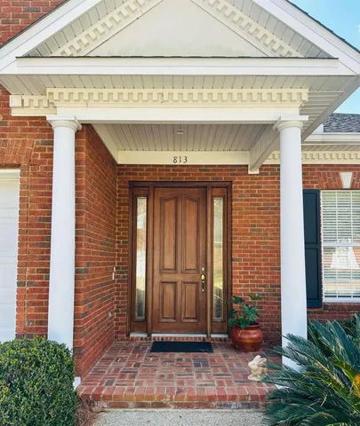 $525,000 | 813 Greenbrier Lane, Tallahassee, FL 32308