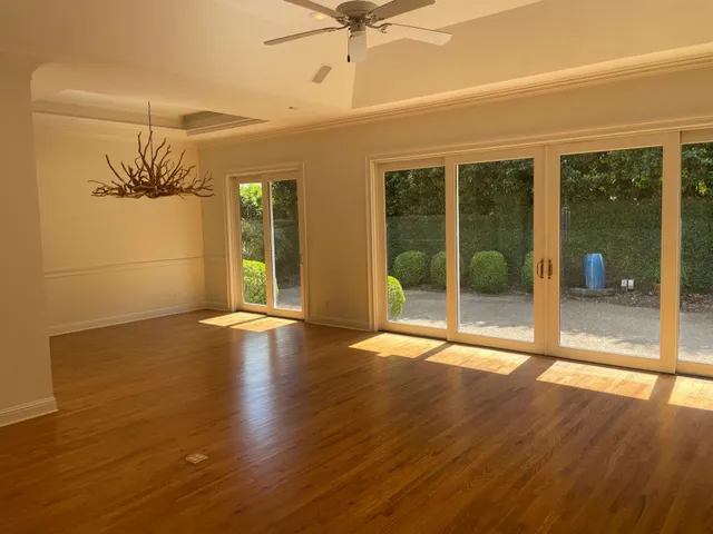 $525,000 | 813 Greenbrier Lane, Tallahassee, FL 32308