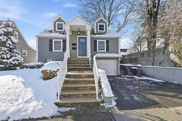 $1,700 | 7 Main Terrace, Unit 2, Bloomfield, NJ 07003