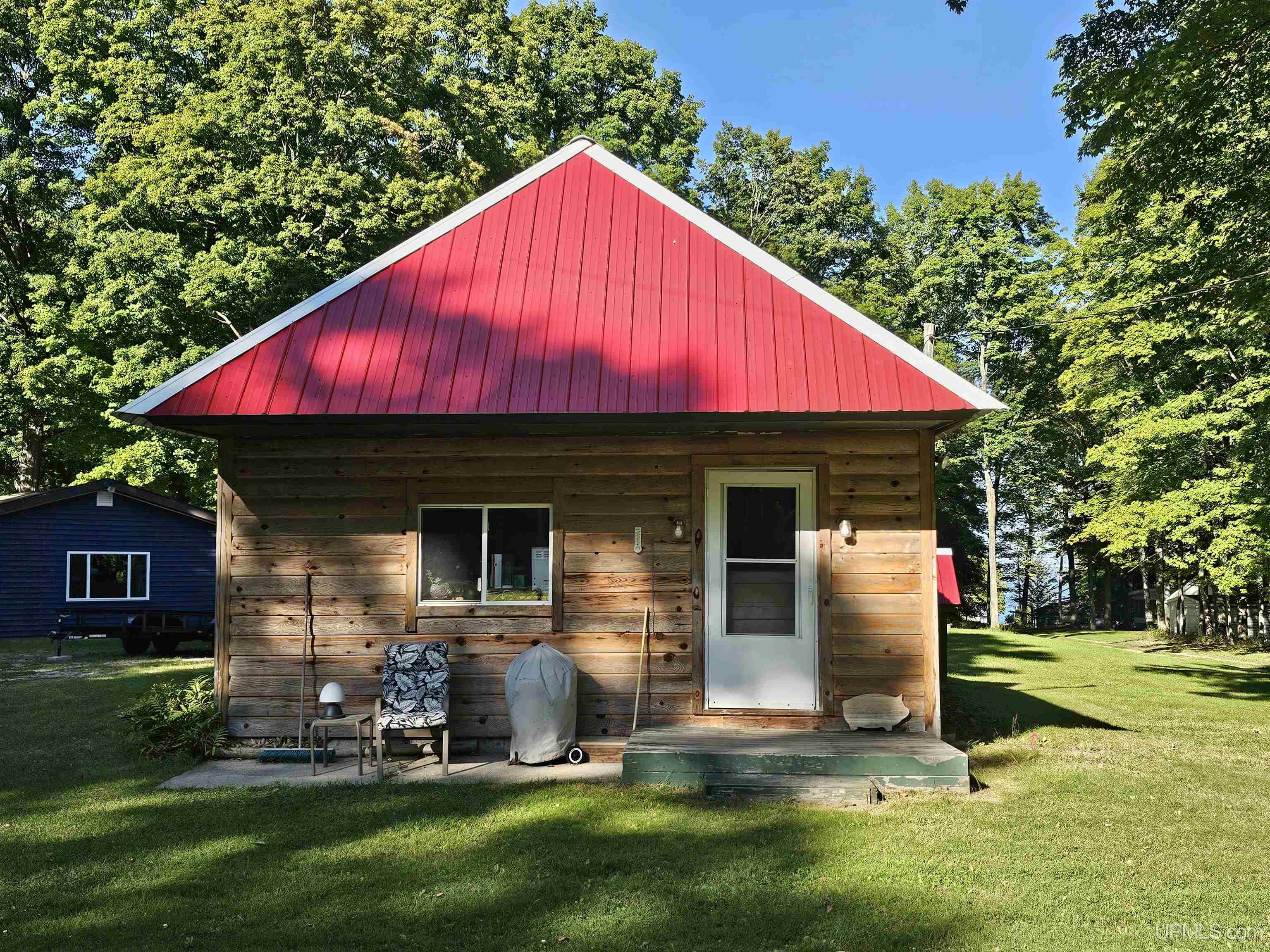 820 Ash Road Manistique, MI 49854 - Photo 4 of 70 Gallery Image 4