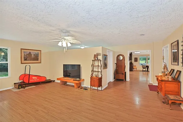 $599,999 | 11064 Northeast 212th Lane, Fort McCoy, FL 32134