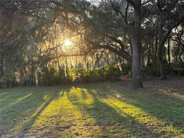 $599,999 | 11064 Northeast 212th Lane, Fort McCoy, FL 32134