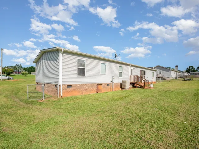 $285,000 | 225 Cannon Ball Run, Campobello, SC 29322