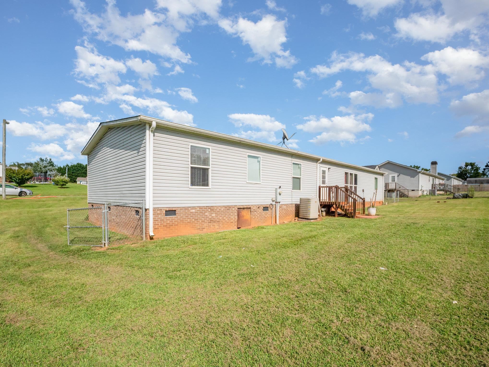 225 Cannon Ball Run Campobello, SC 29322 - Photo 17 of 20